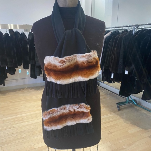 Charcoal & Amber Gradient Fur Flare Scarf - Picture 1 of 3